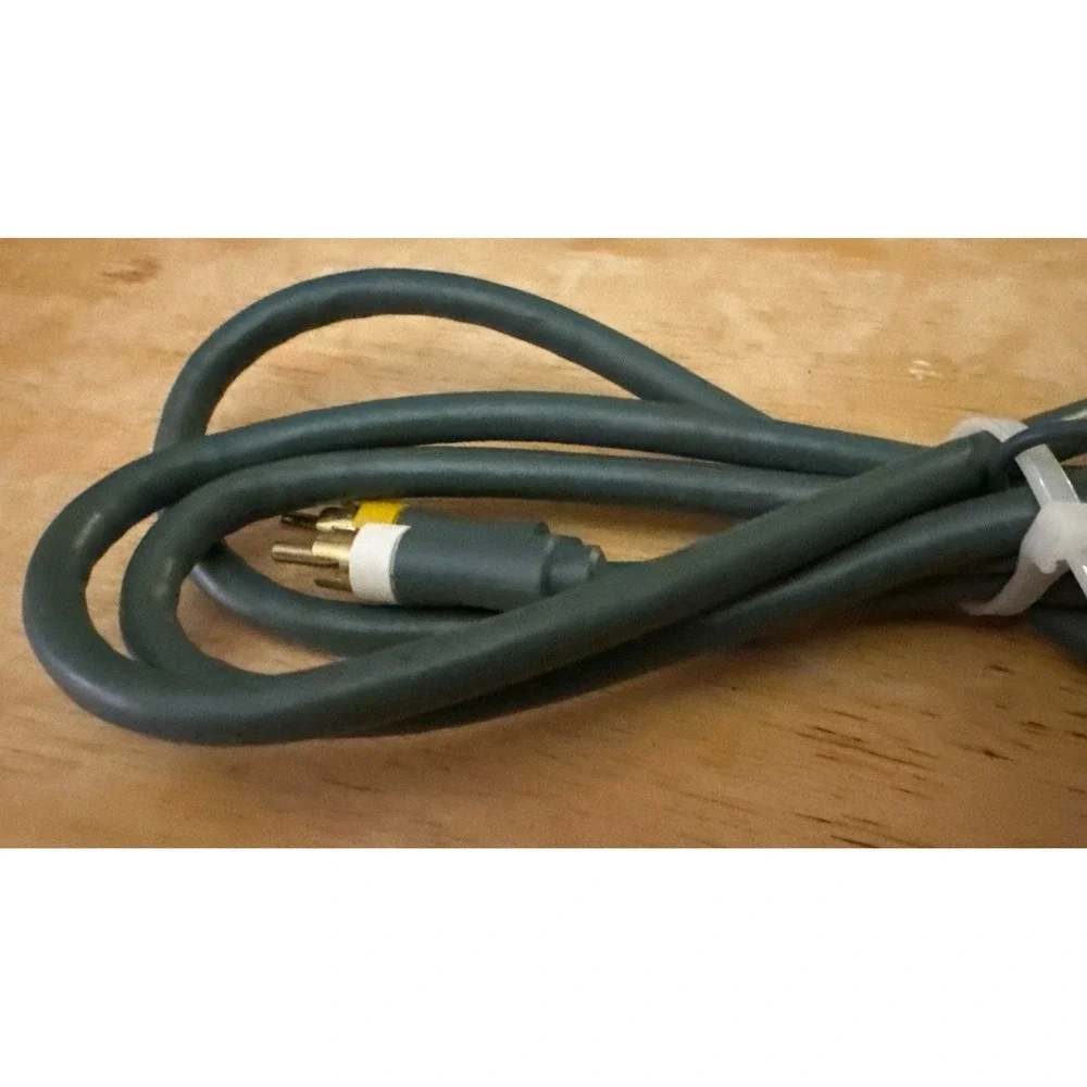 Microsoft - X810973-001 - Xbox 360 Grey Composite AV Cable Genuine